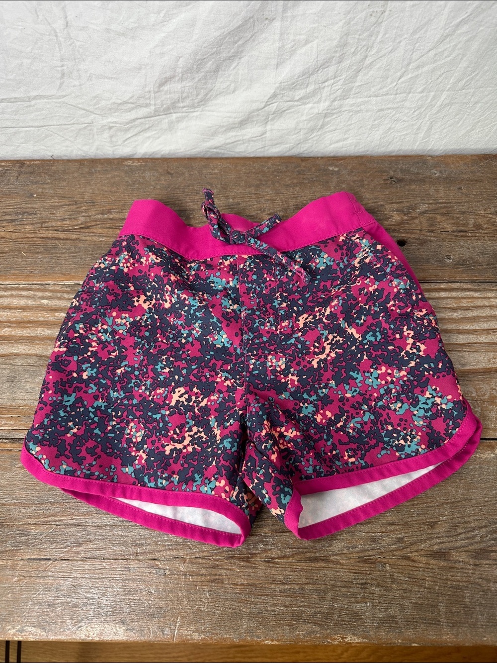Girls' Pink Abstract Print Athletic Shorts with Drawstring